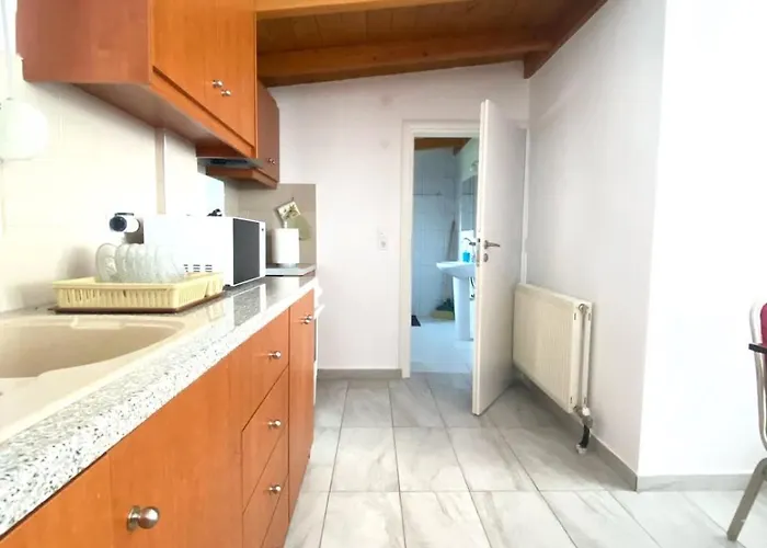 Katoikia Elia * Xirokampi